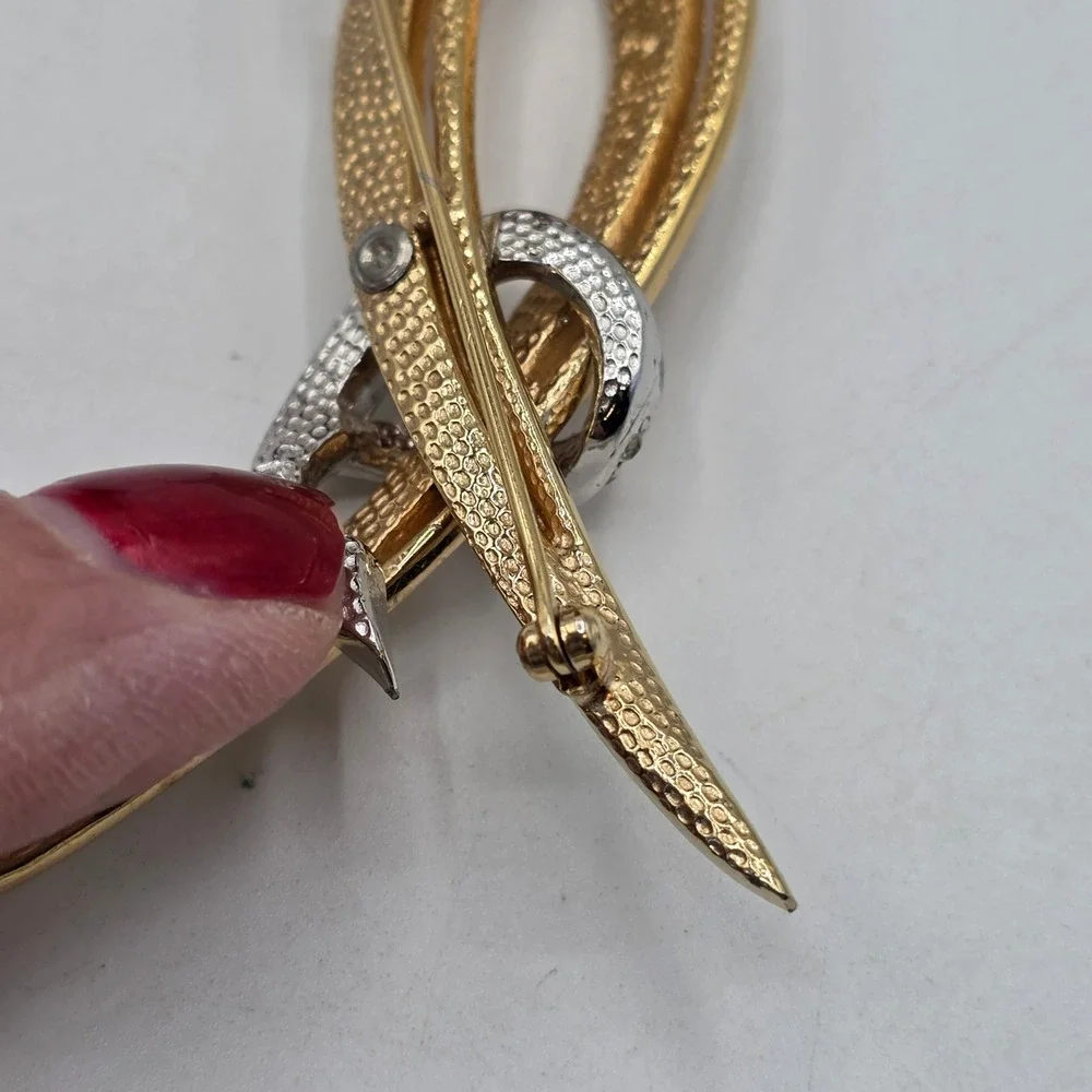 Vintage Boucher 9607 Gold Silver Tone Rhinestone Abstract Ribbon Bow Brooch Pin